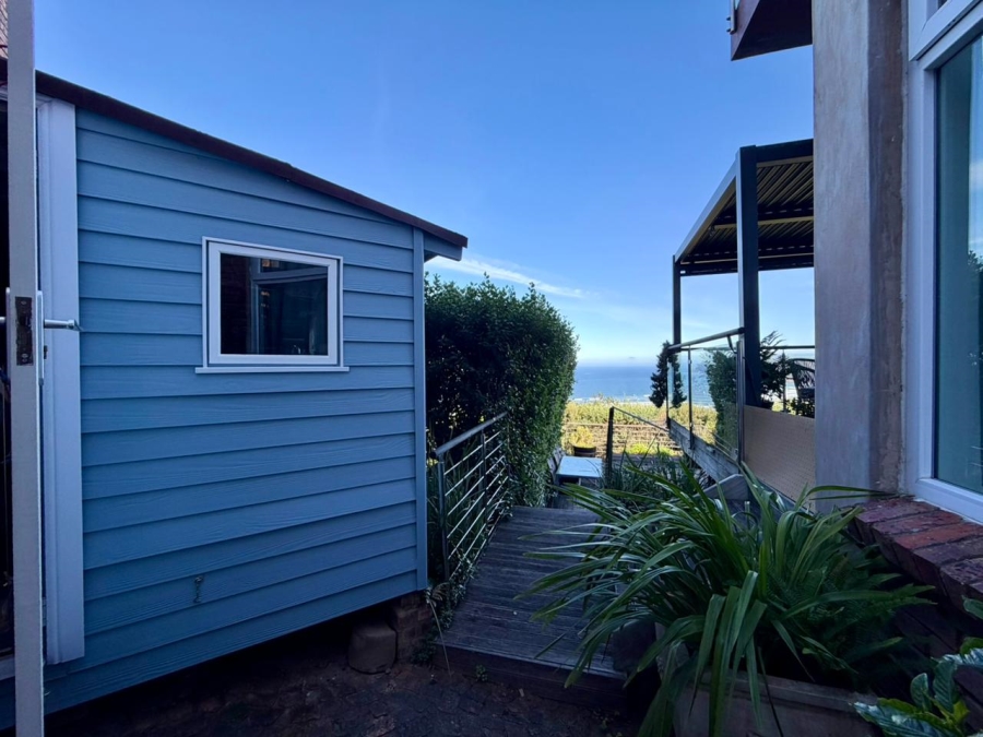 4 Bedroom Property for Sale in Constantia Kloof Western Cape